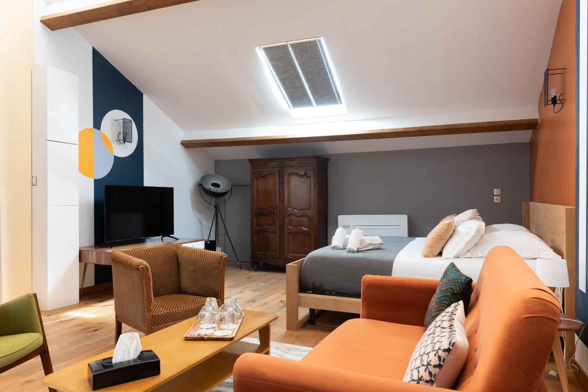 La Maison D'En Bas Des Seigneurs Cucuron Zimmer foto